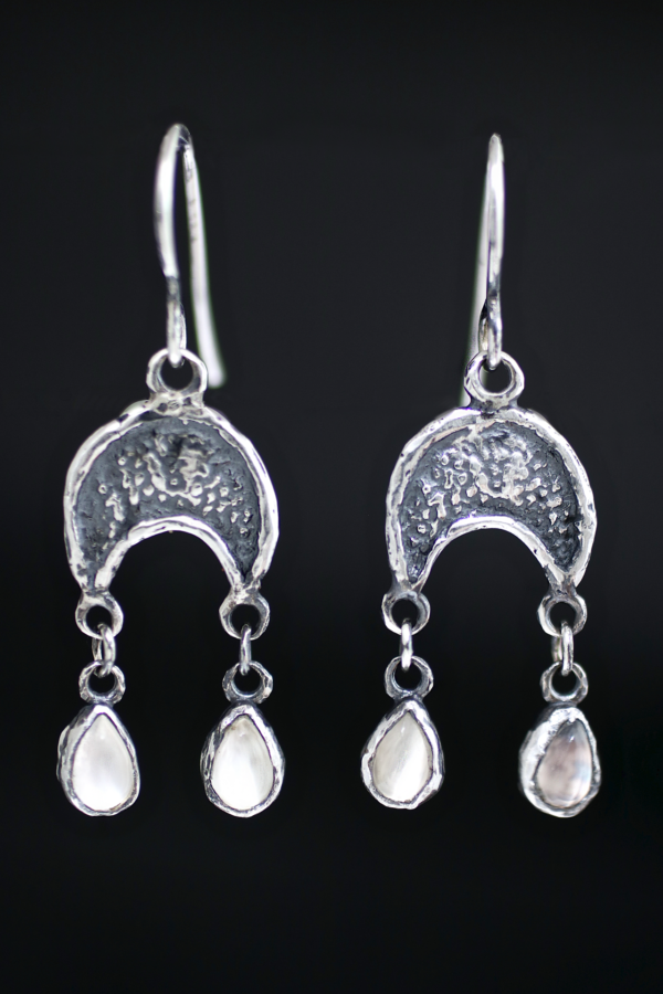 Cold Moon Silver Moonstone Earrings
