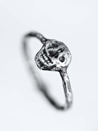 Silver Colonial Skull Ring