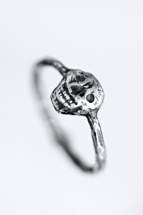 Silver Colonial Skull Ring