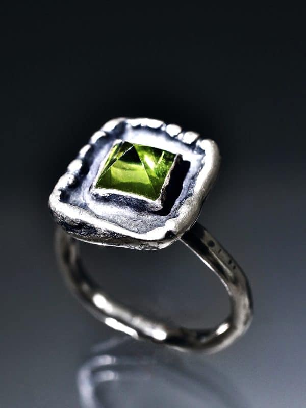 Peridot Pyramid Silver Ring