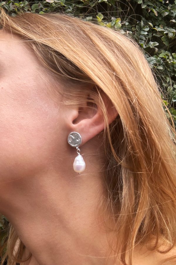 Pearl Calypso Silver Earrings