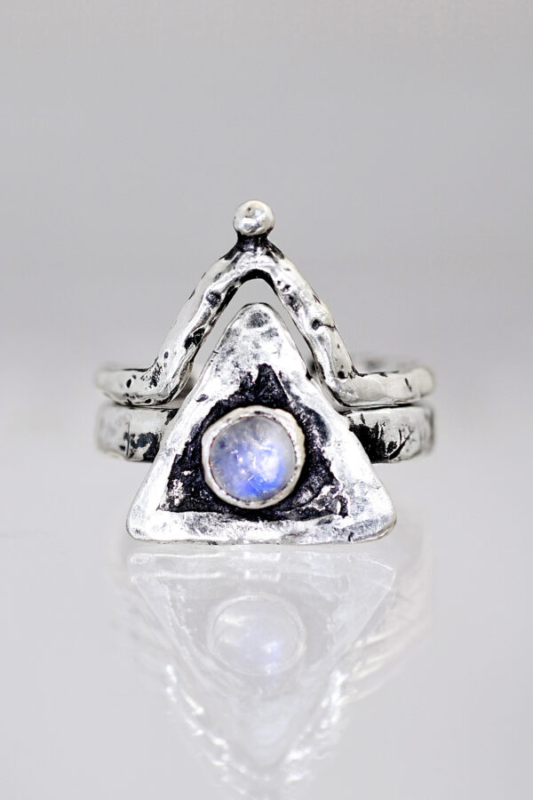 Silver Rainbow Moonstone Water Element Crowned Double Ring