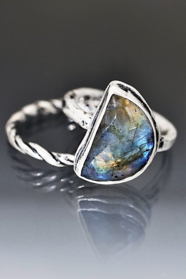 Half Moon Light Silver Labradorite Ring Set